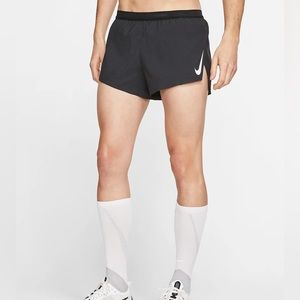 Nike AeroSwift
Men's 2" Brief-Lined Racing Shorts